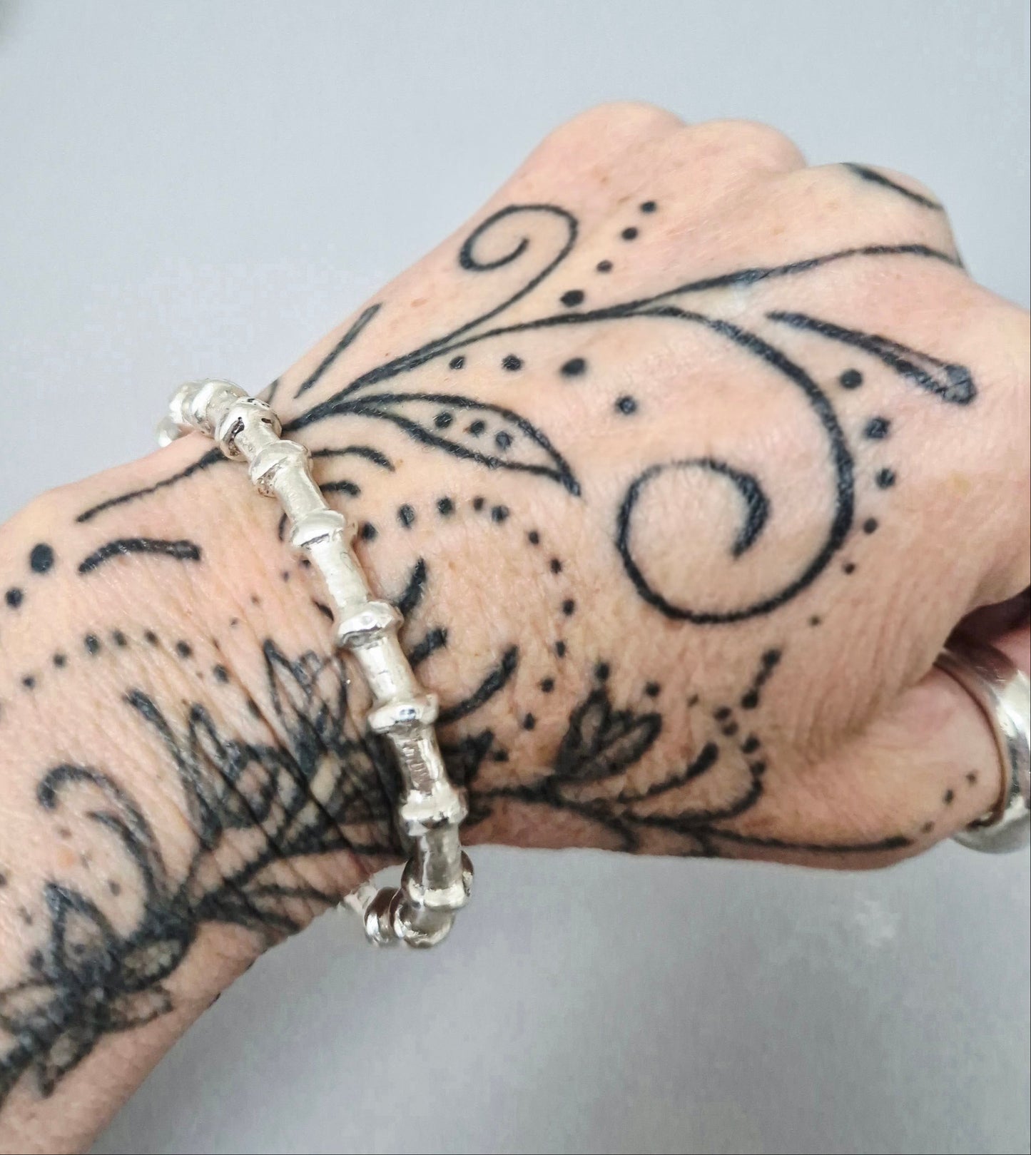 Sterling silver handcrafted heavy antelope bangle